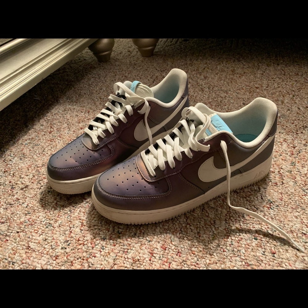 “Iced lilac”.   Men SIZE 9.5 Women Size 11.5